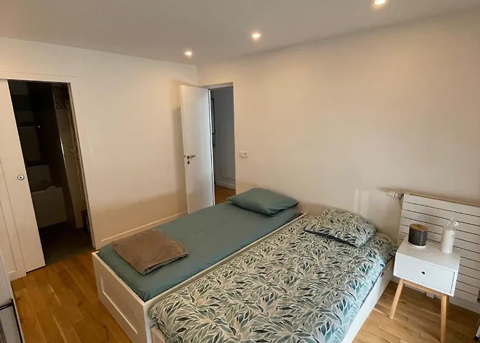 Duplex, 10 Min Champs Elysee