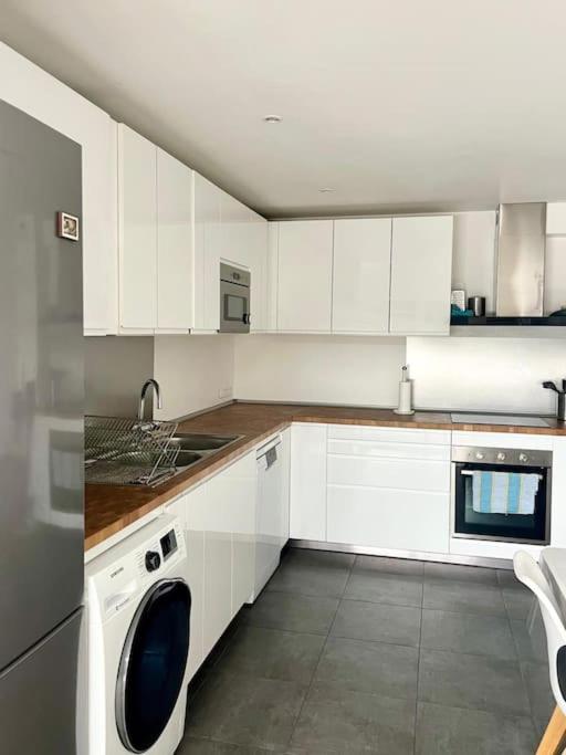 Duplex, 10 Min Champs Elysee Apartment Boulogne-Billancourt