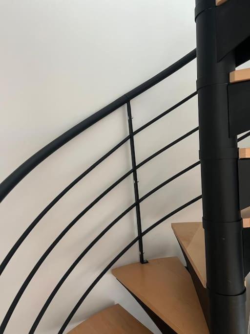 Duplex, 10 Min Champs Elysee Apartment Boulogne-Billancourt